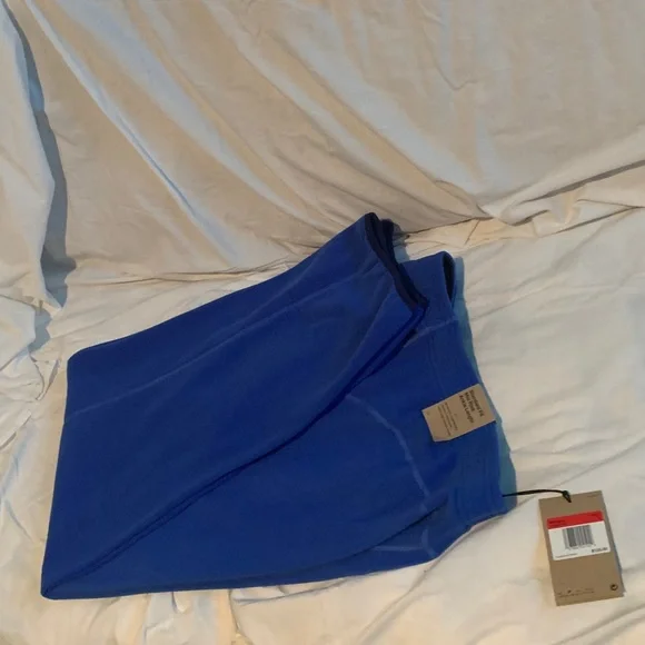 Nike
ACG Wolf Tree
Fleece
Sweatpants - Picture 16 of 16